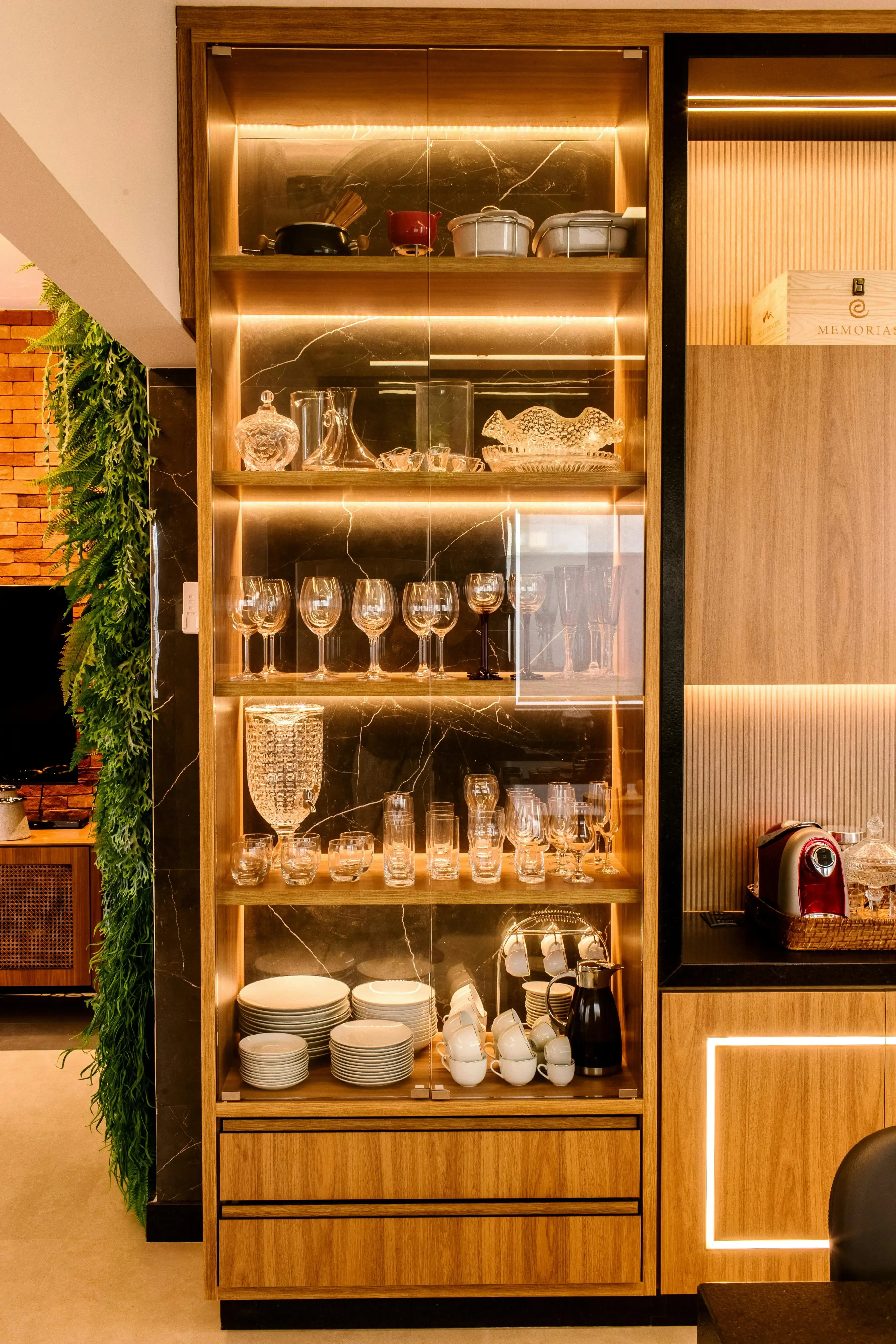 Crockery Shelf